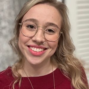 Meet your Posher, Haley